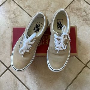 VANS CASUAL SHOES